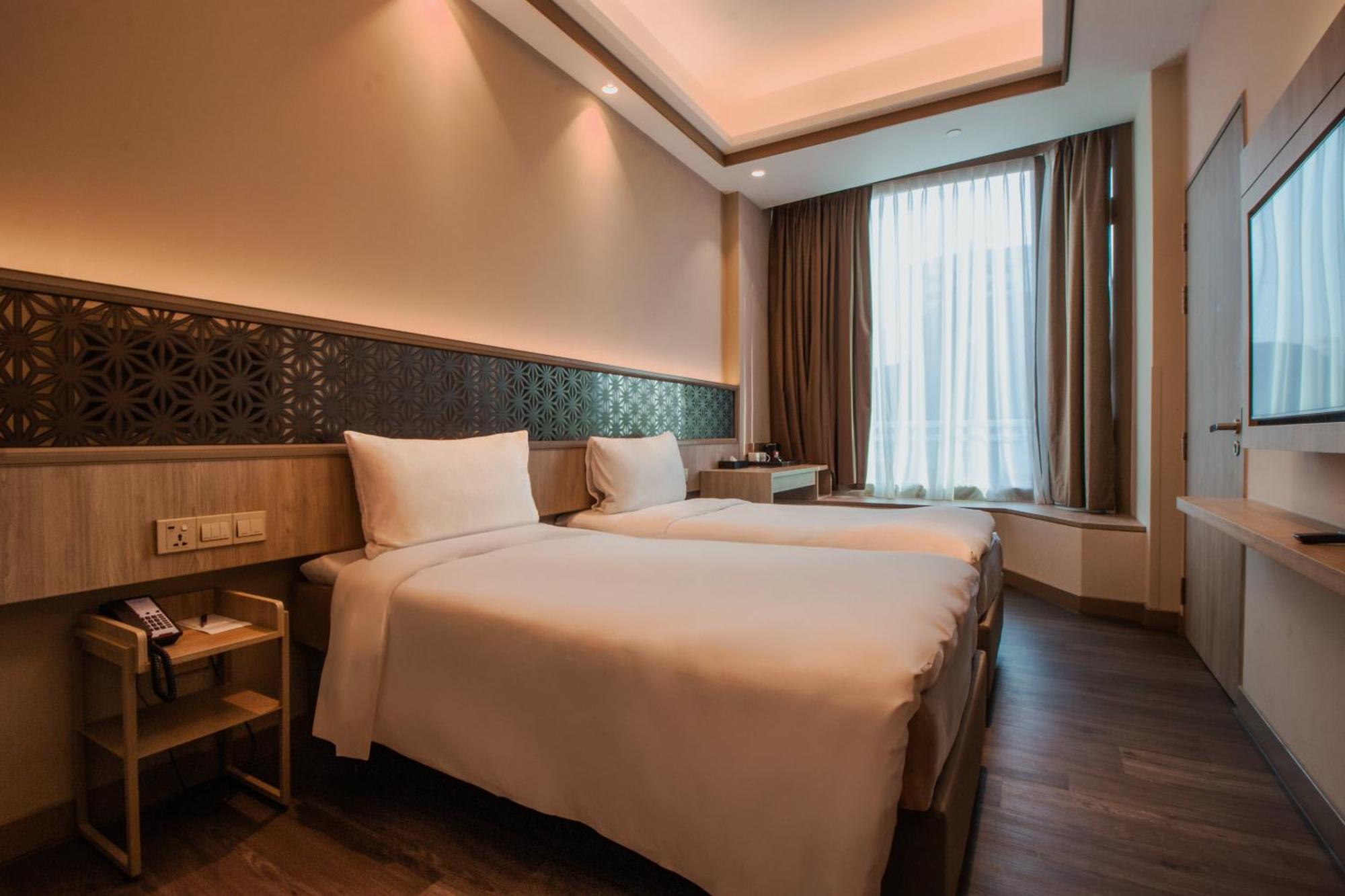 Aqueen Prestige Hotel Jalan Besar Singapur Exteriér fotografie