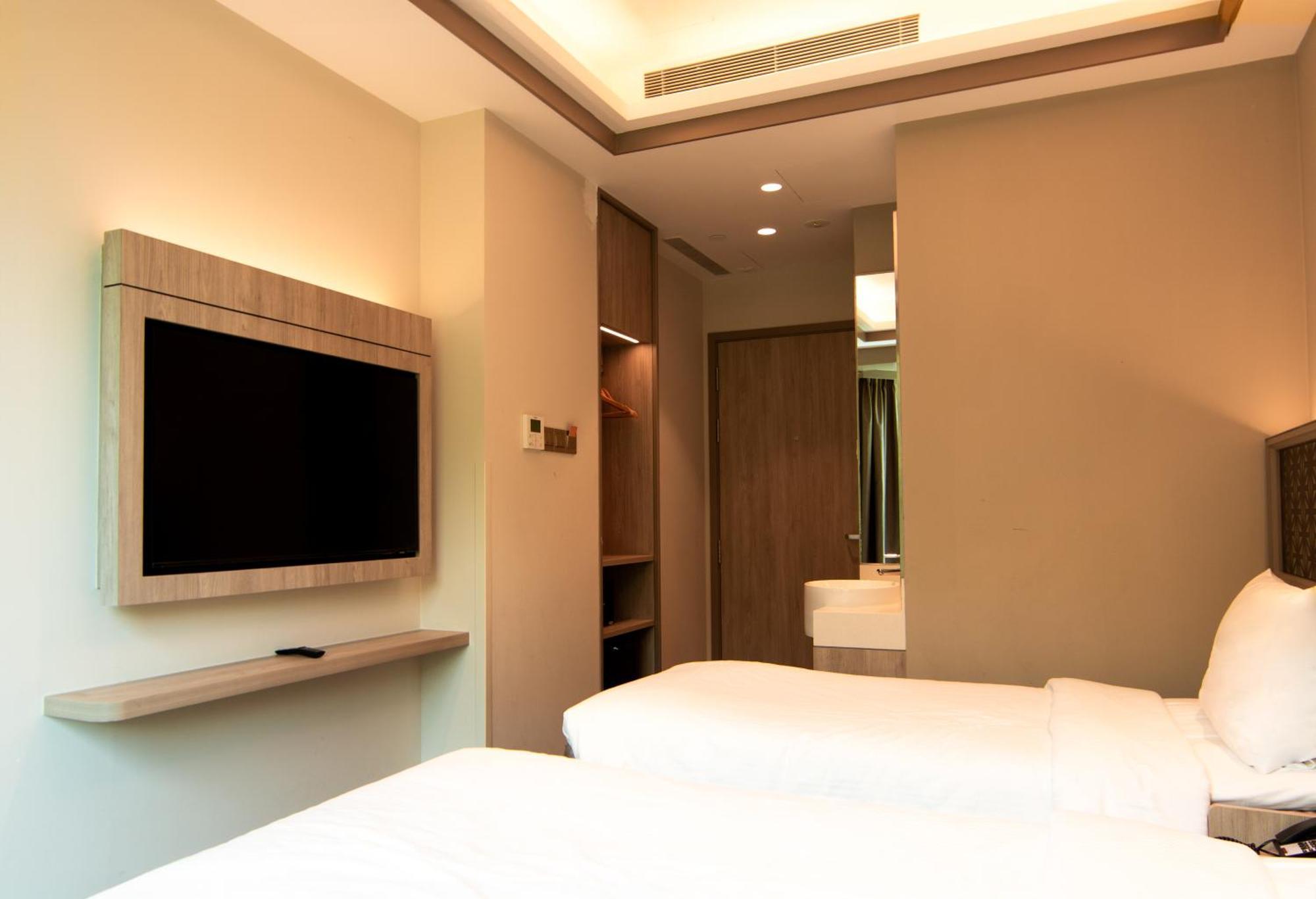 Aqueen Prestige Hotel Jalan Besar Singapur Exteriér fotografie